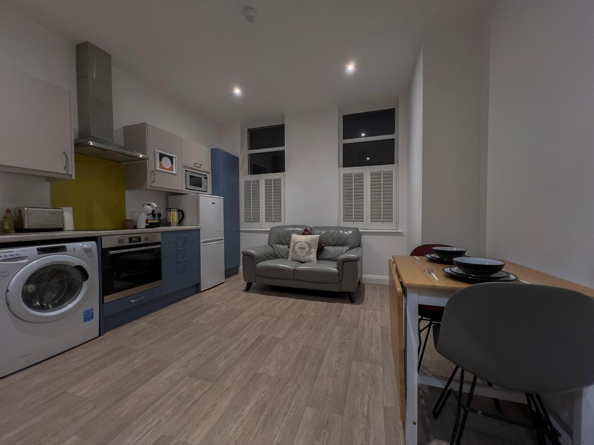 Boutique For 2 Appartement